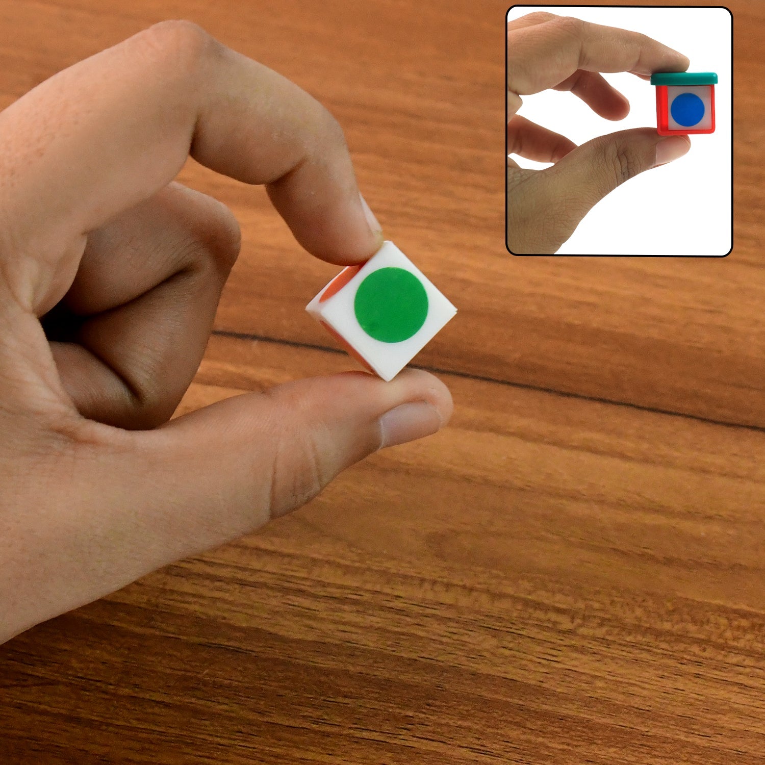 Classic Colour Vision Dice Trick Toy Classic Colour Vision Dice Trick Toy